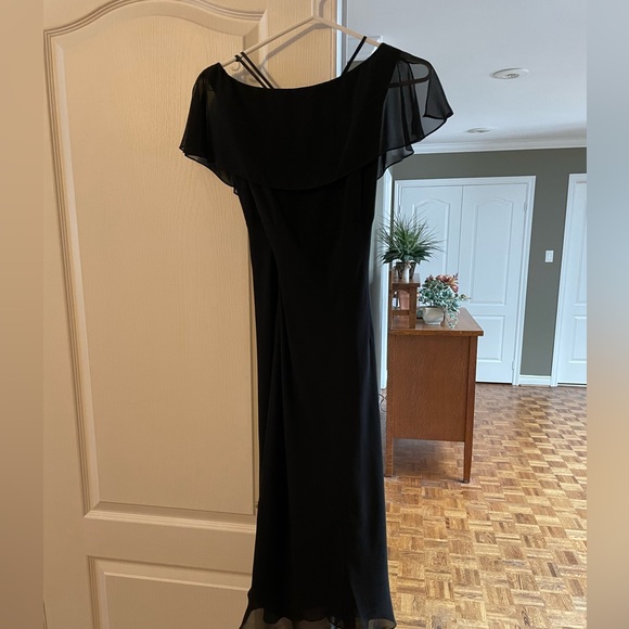 Black Cocktail Dress - Picture 2 of 3